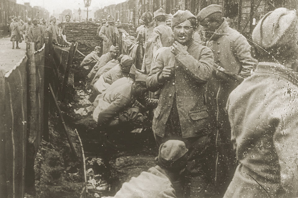 More often than not, trench latrines were the only way to go in World War I. (Bridgeman Images)