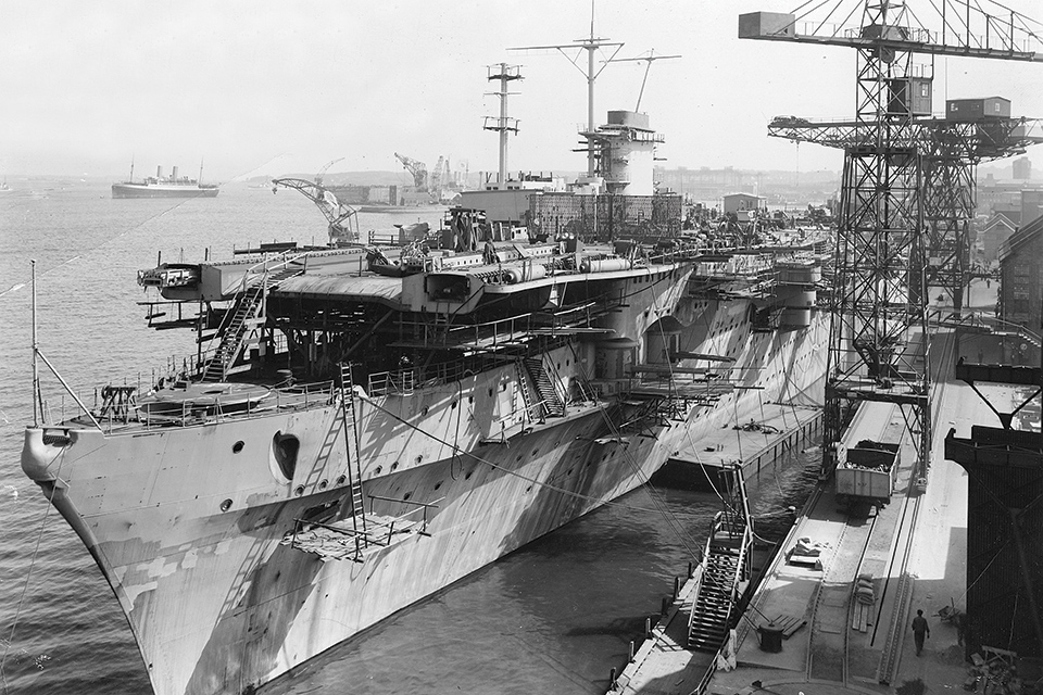 Shown here under construction, Graf Zeppelin was never completed. (Bundesarchiv Bild RM 25 Bild-62, Photo: O. Ang)