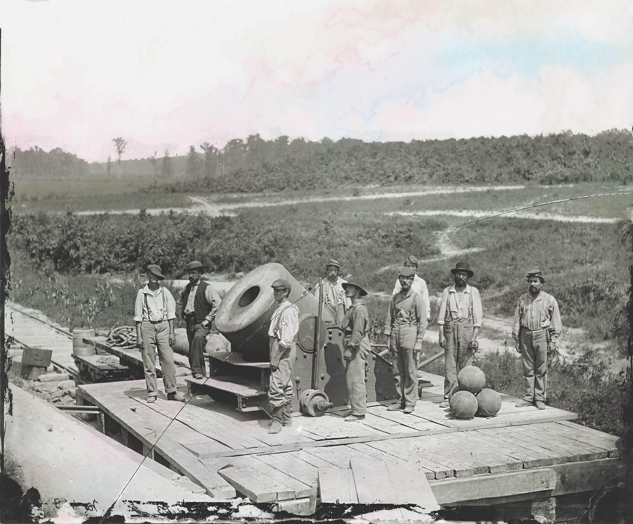 A Union gun crew mans “the Dictator,” a mortar that lobbed 200-pound shells at the lines around Petersburg in the summer of 1864. (National Archives)