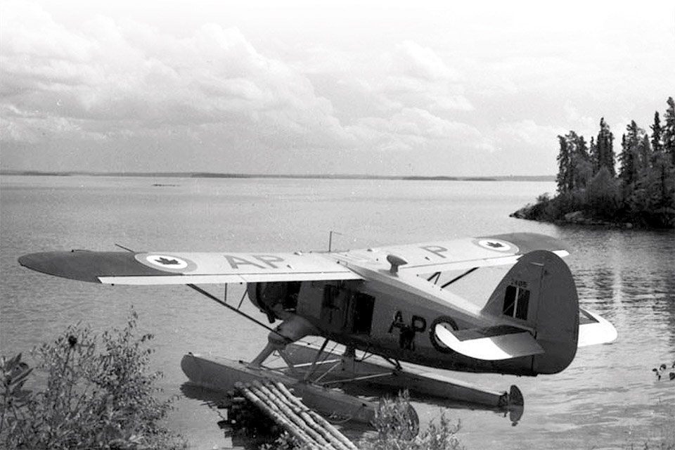 A Norseman Mark IV of the Royal Canadian Air Force stands ready for its next job in 1950. (©Library and Archives Canada/PA-066471)