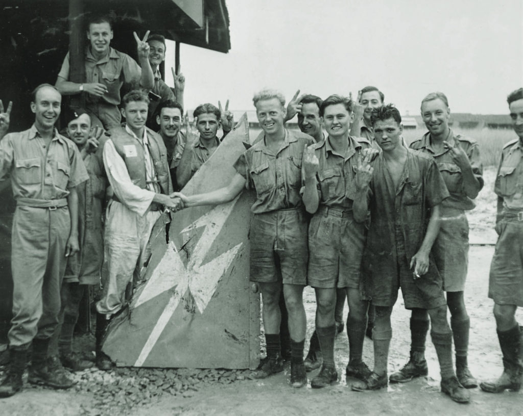 buffalo-pilots-new-zealand-squadron