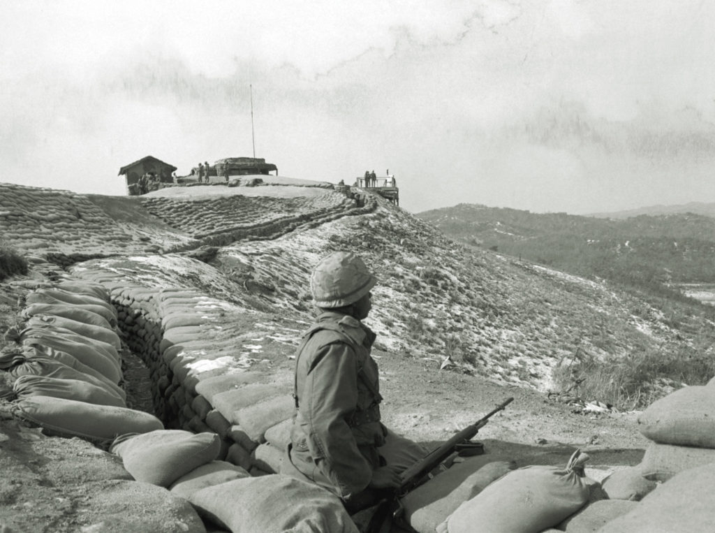 soldier-watches-dmz-korea