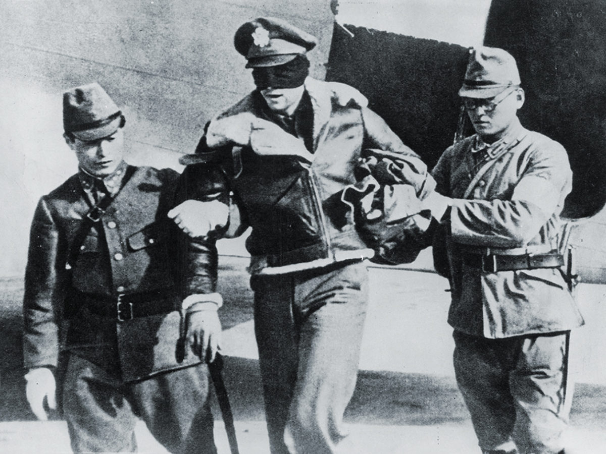 ww2-captive-airman-robert-hite