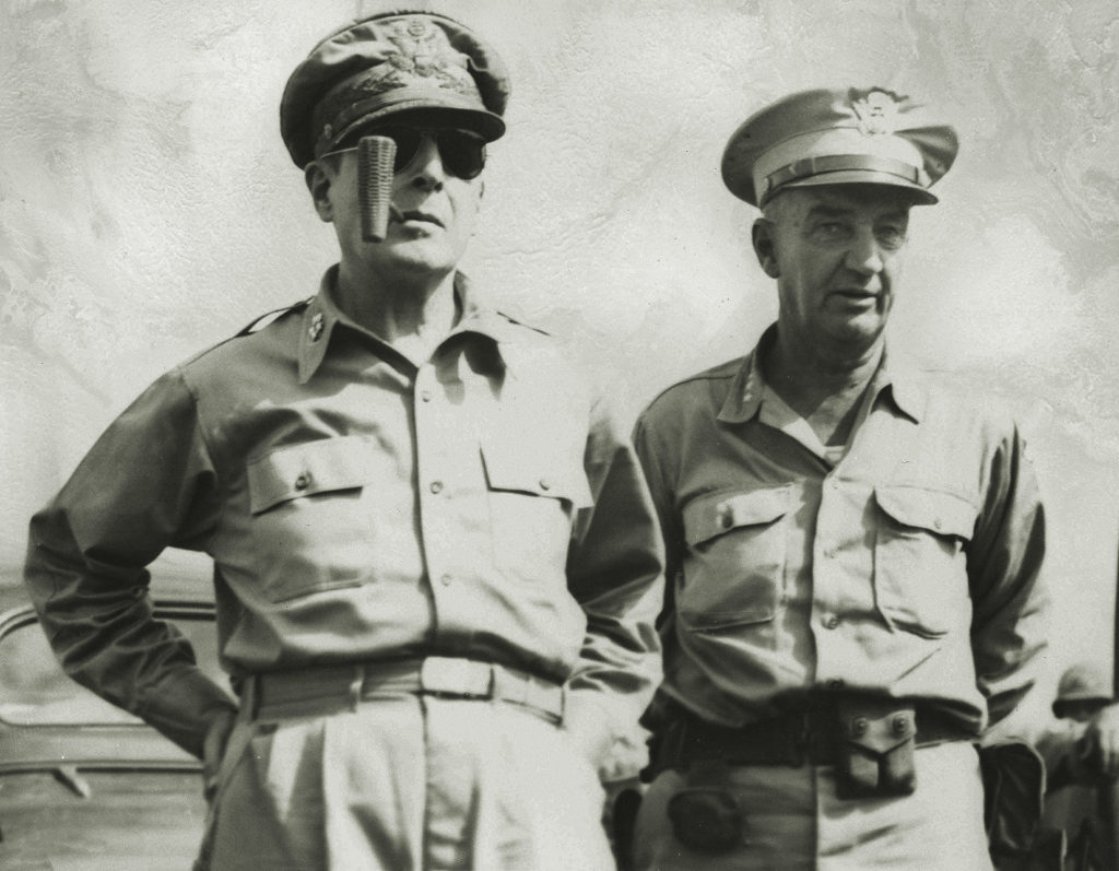 ww2-manila-macarthur-eichelberger
