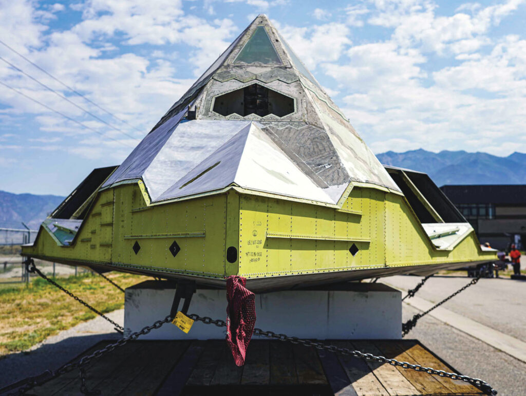 f-117-stealth-restored-transport