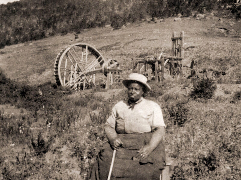 Millie Ringold sitting in a Montana field