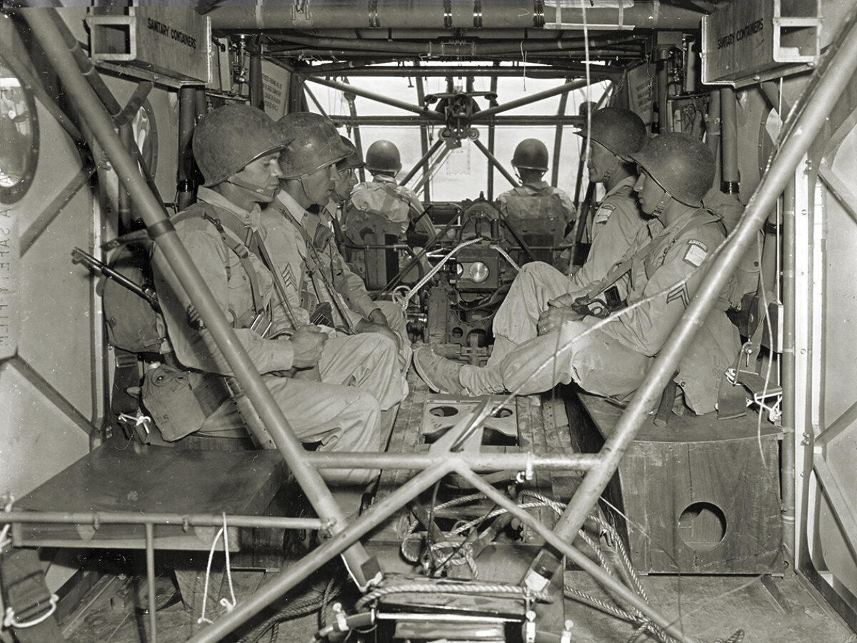waco-glider-interior-ww2