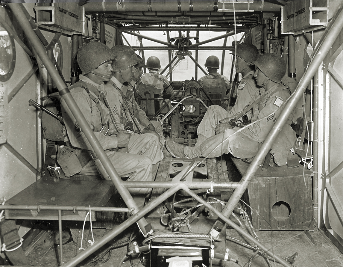 waco-glider-interior-ww2