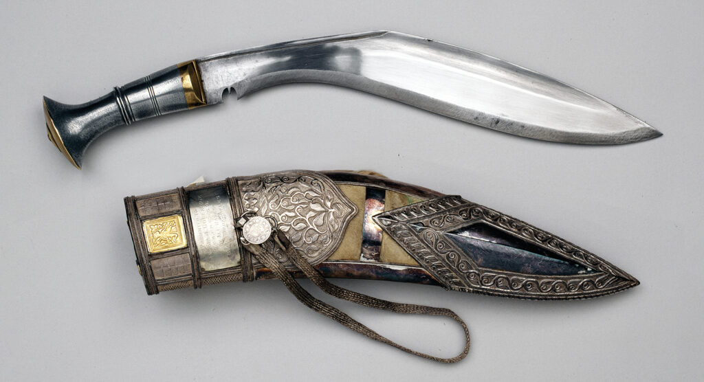 kukri-knive-scabbard