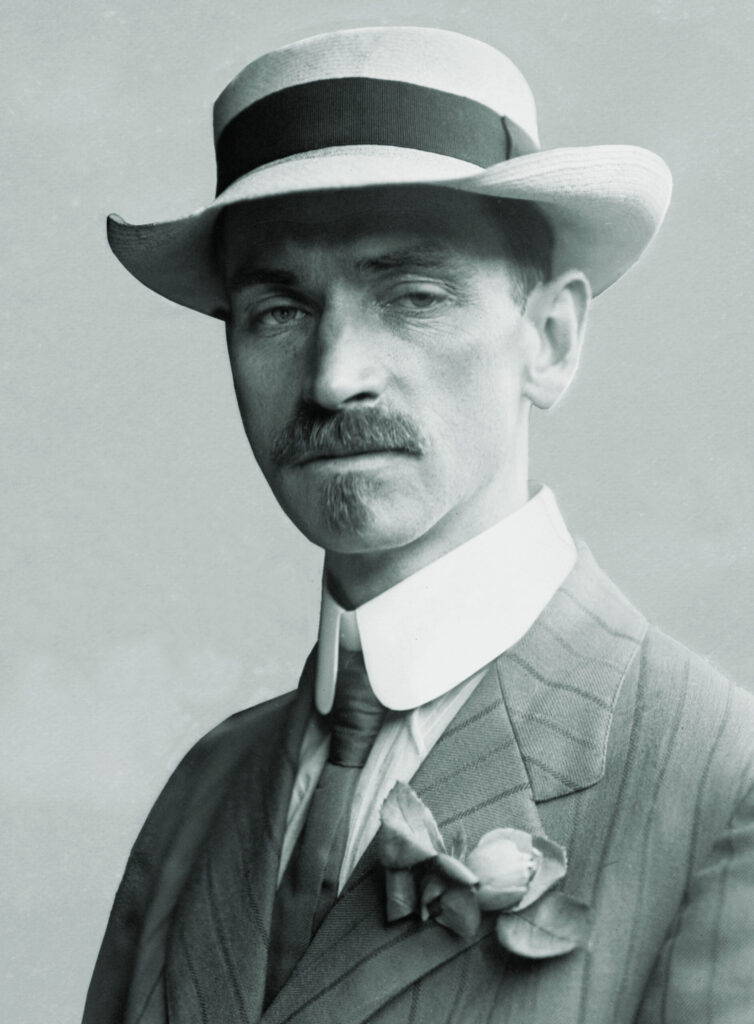 glenn-curtiss-1909