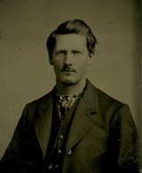 This portrait, dated around 1869–71, was taken during the time of his marriage to Urilla Sutherland, whose death in 1870 kicked off a self-destructive period in Earp’s life. Courtesy Craig Fouts Collection.