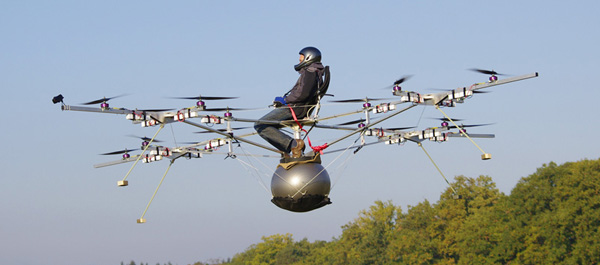 The VC1 makes its first test hop at Karlsrühe, Germany, in October 2011. (e-volo)